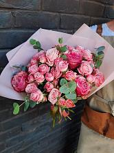 Букет цветов из:  Розы в Крюково